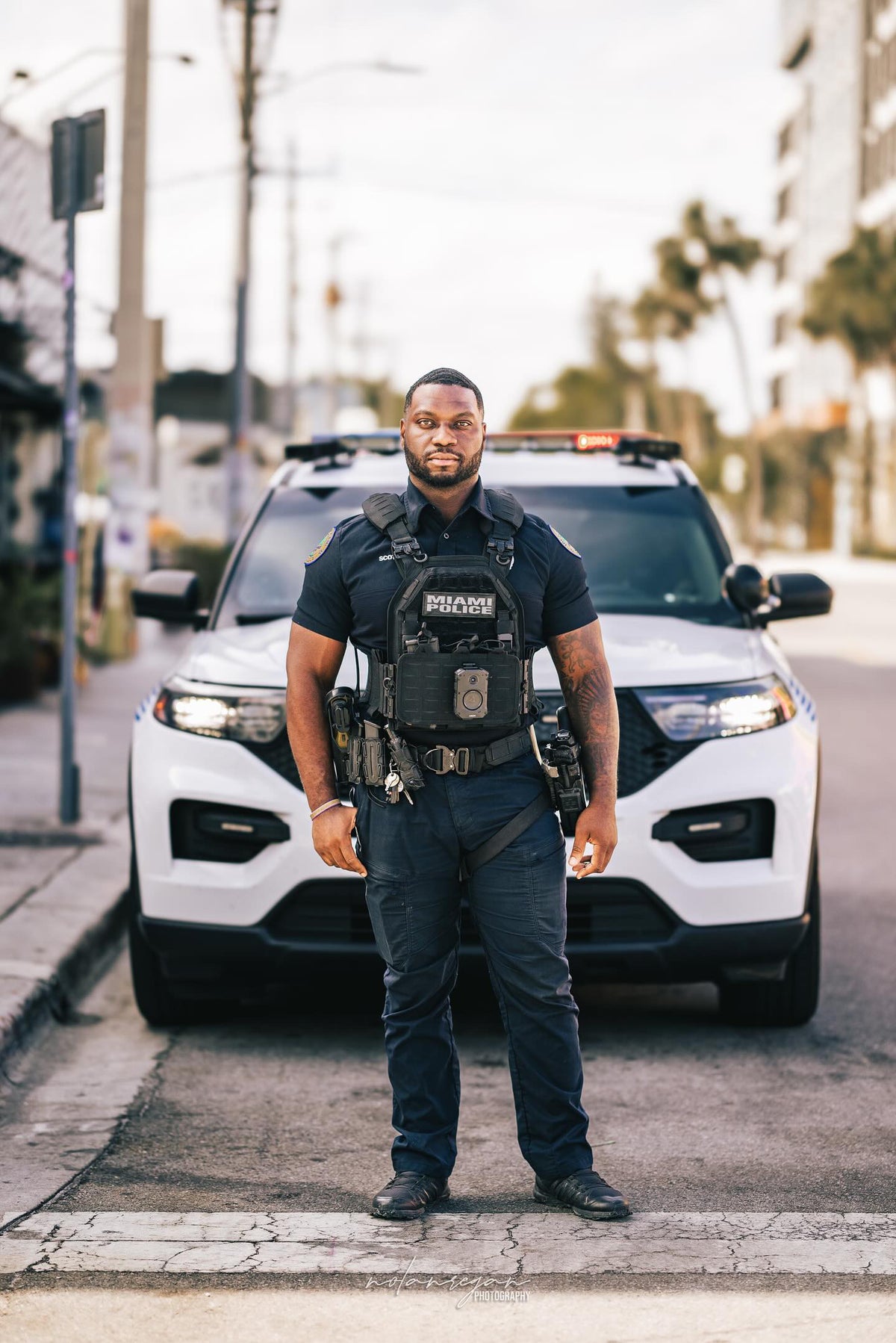 Miami Police officer wearing Subsecond duty belt with holster and gear